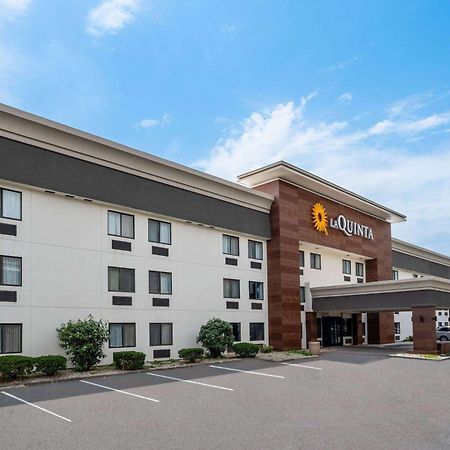 La Quinta Inn By Wyndham Indianapolis Airport Executive Dr Buitenkant foto