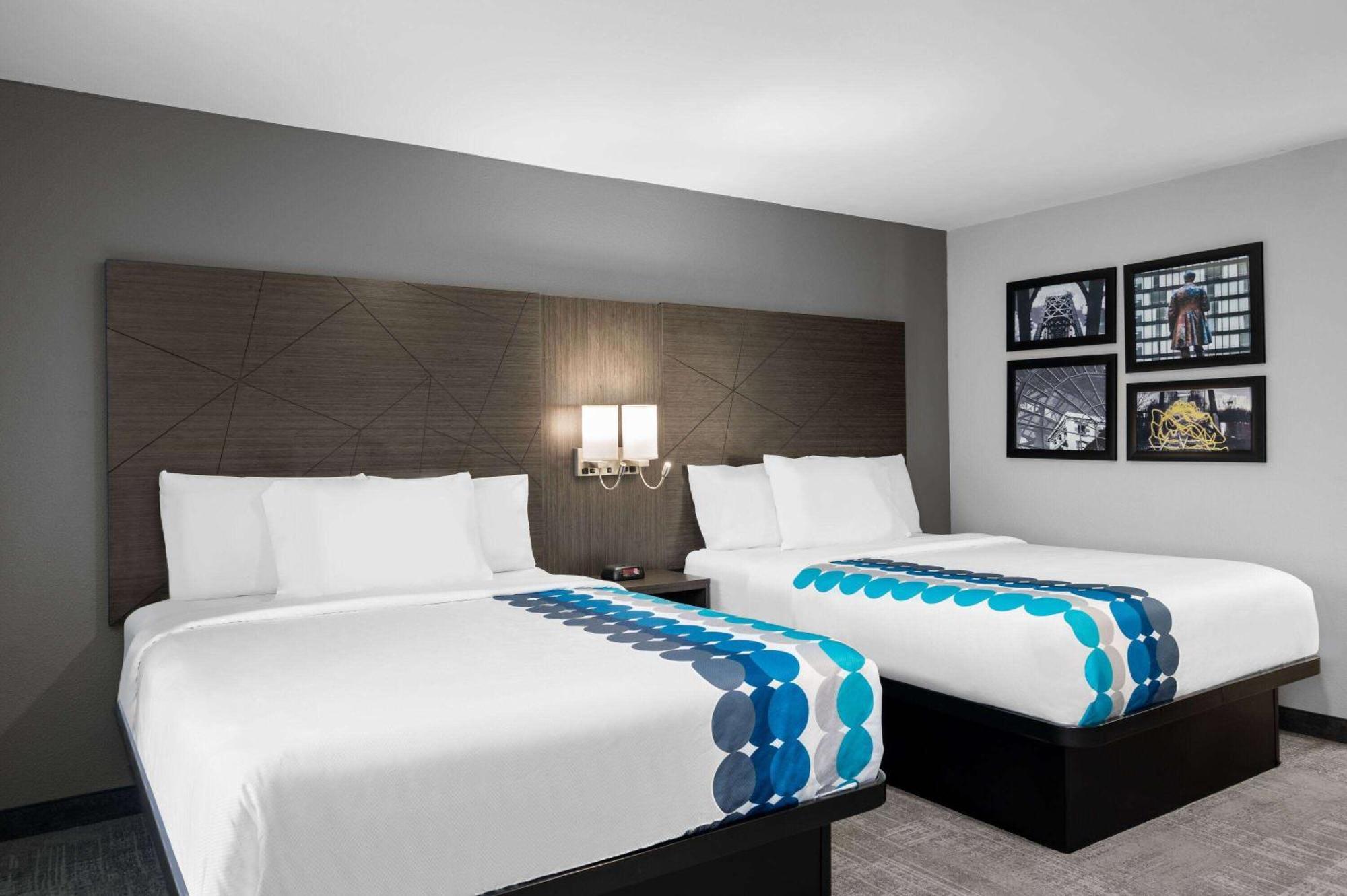 La Quinta Inn By Wyndham Indianapolis Airport Executive Dr Buitenkant foto